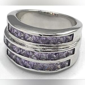 🩵Premier "Majesty" Purple Toned Cubic Zirconia Ring Size 7